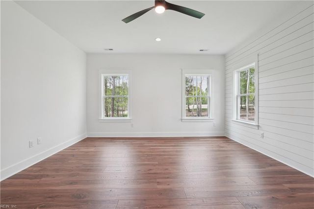 9088 Terroir LN, New Kent, VA 23124