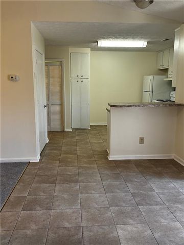 7025 BRENTWOOD Court, Riverdale, GA 30296