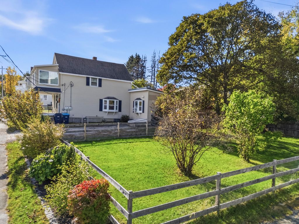 72 Webber Avenue, Lewiston, ME 04240 — photo 2