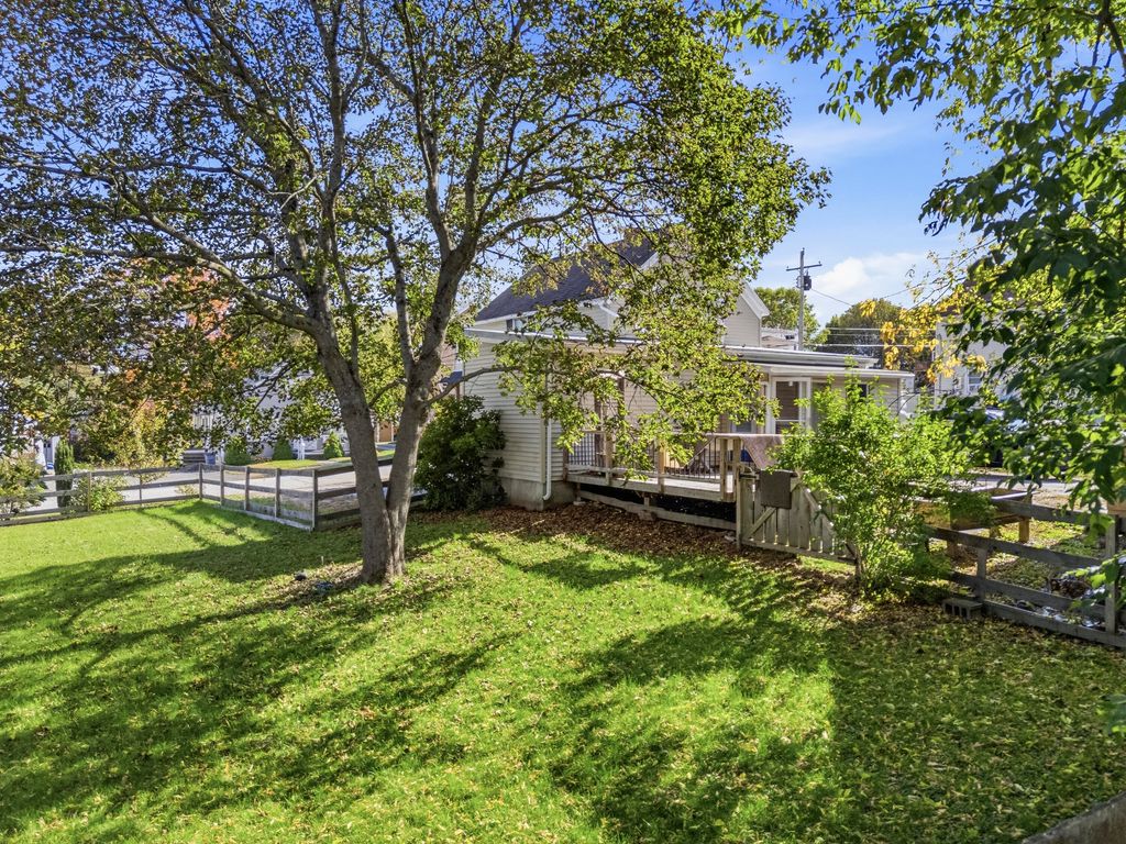 72 Webber Avenue, Lewiston, ME 04240 — photo 4