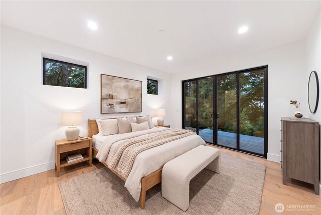 17720 SE 63rd Place, Bellevue, WA 98006