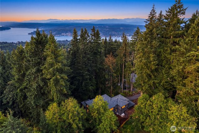 17720 SE 63rd Place, Bellevue, WA 98006