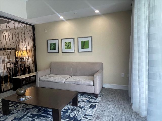 5300 NW 87th Ave 1103, Doral, FL 33178