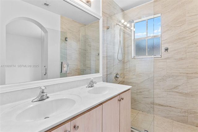 3168 SW 129th Way 151, Miramar, FL 33027