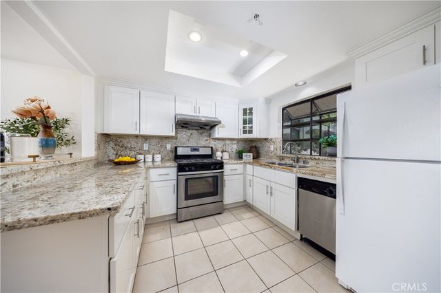 511 N Curtis F, Alhambra, CA 91801