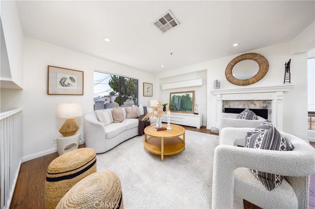 511 N Curtis F, Alhambra, CA 91801