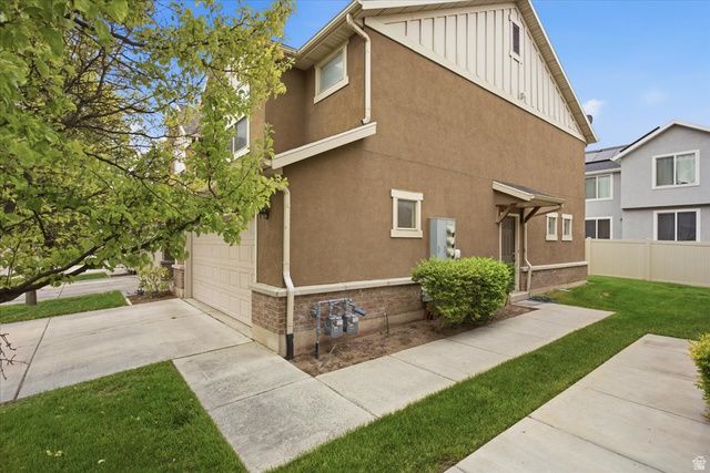 2475 S GILMOUR ST, West Haven, UT 84401