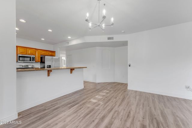 5450 E Deer Valley Drive 2206, Phoenix, AZ 85054
