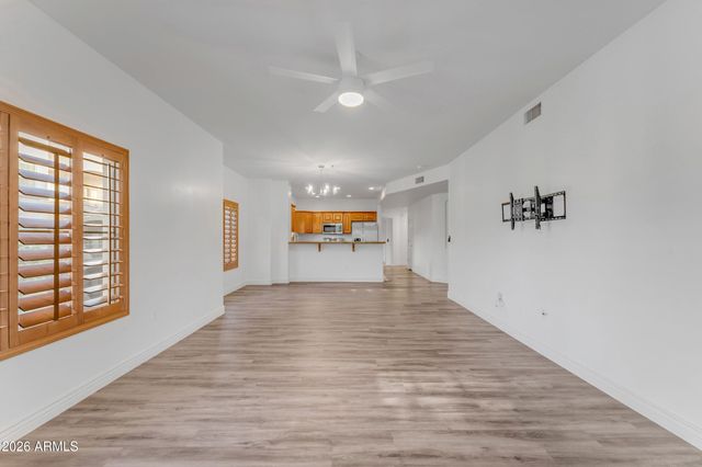 5450 E Deer Valley Drive 2206, Phoenix, AZ 85054
