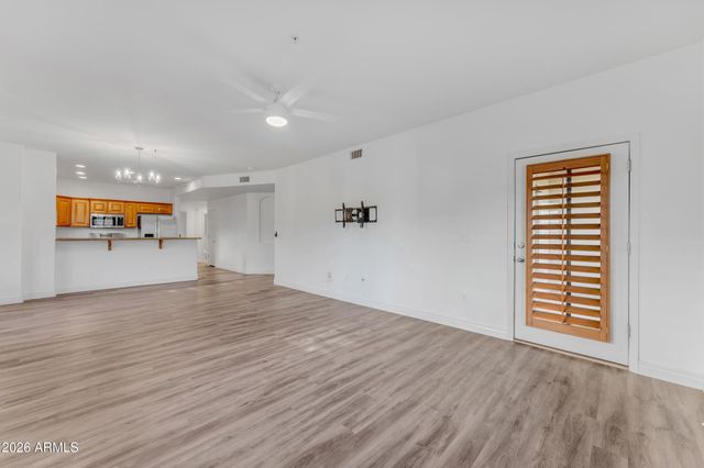 5450 E Deer Valley Drive 2206, Phoenix, AZ 85054