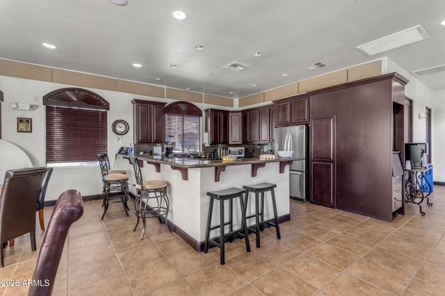 5450 E Deer Valley Drive 2206, Phoenix, AZ 85054