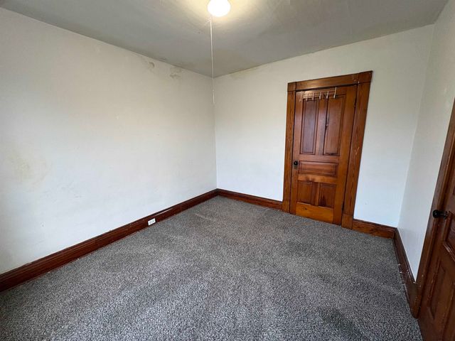 211 S Morton Street, Kendallville, IN 46755