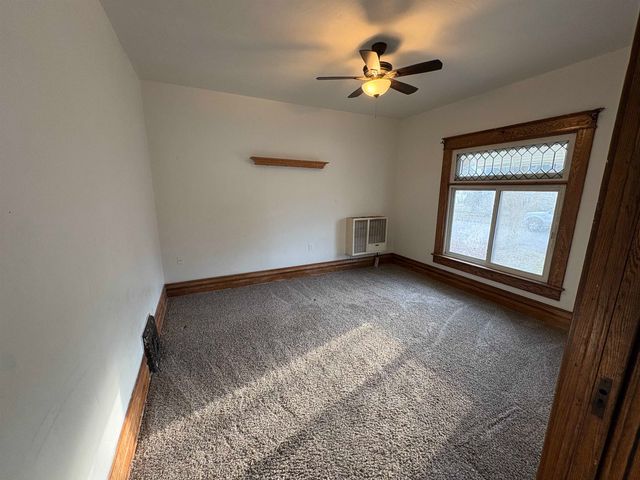 211 S Morton Street, Kendallville, IN 46755