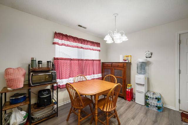 607 Hart Drive, Dunkirk, IN 47336