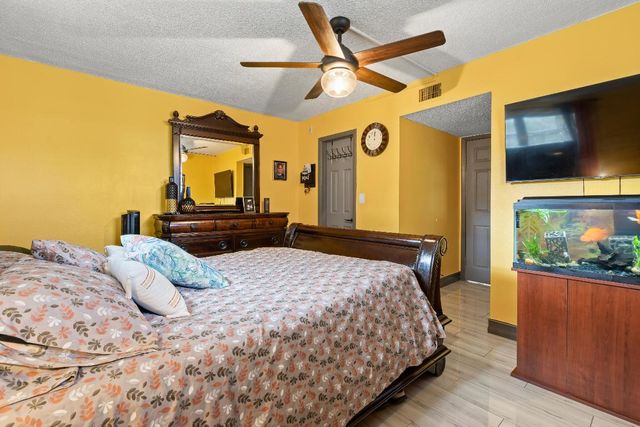 1400 Tallwood Avenue 206, Hollywood, FL 33021