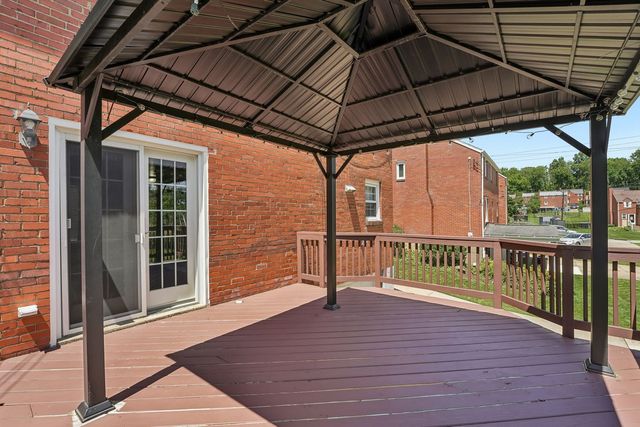 4211 McKee DRIVE, Whitehall, PA 15236