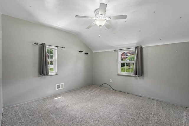 4211 McKee DRIVE, Whitehall, PA 15236