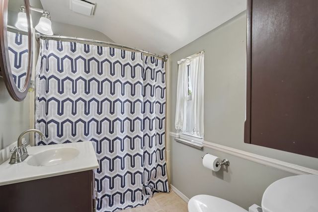 4211 McKee DRIVE, Whitehall, PA 15236