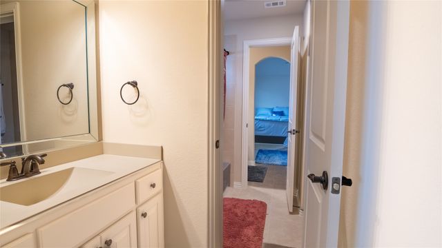 4017 Jasmine Fox Lane, Arlington, TX 76005