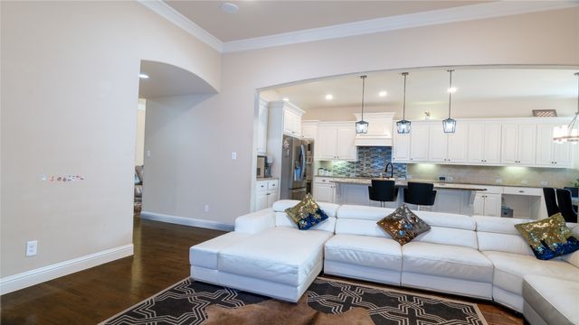 4017 Jasmine Fox Lane, Arlington, TX 76005