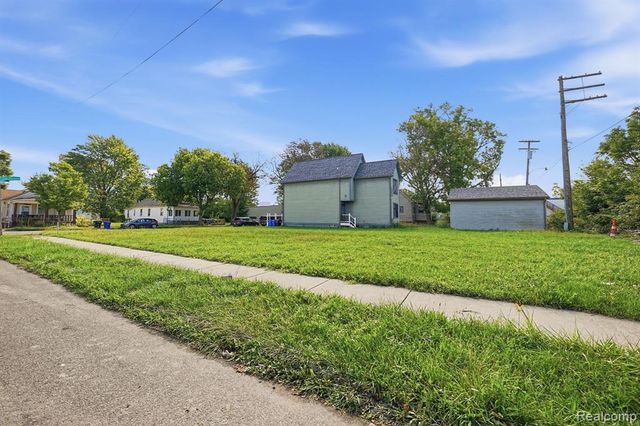2943 Cochrane Street, Detroit, MI 48216