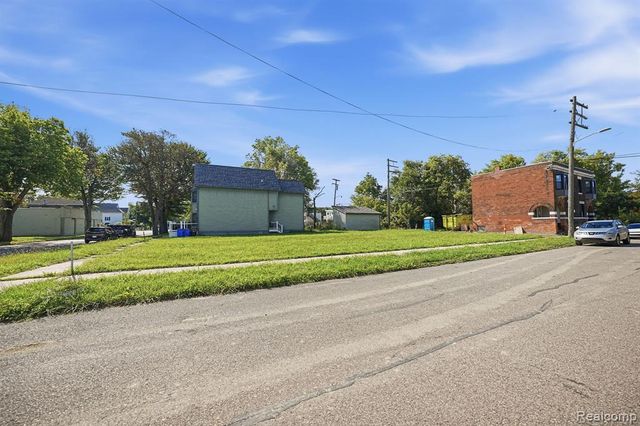 2943 Cochrane Street, Detroit, MI 48216