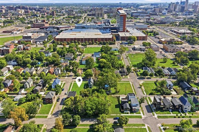 2943 Cochrane Street, Detroit, MI 48216