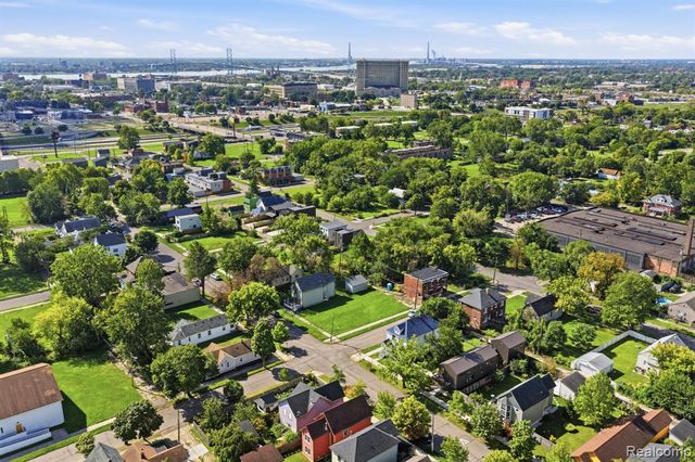 2943 Cochrane Street, Detroit, MI 48216