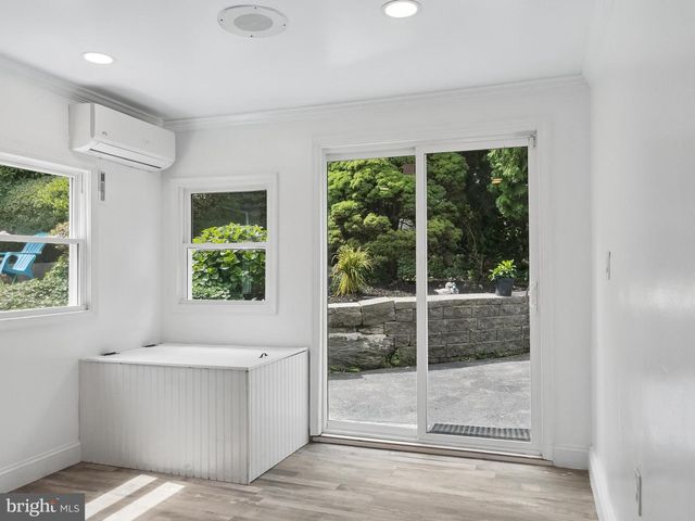 2210 BERKSHIRE RD, Lancaster, PA 17603
