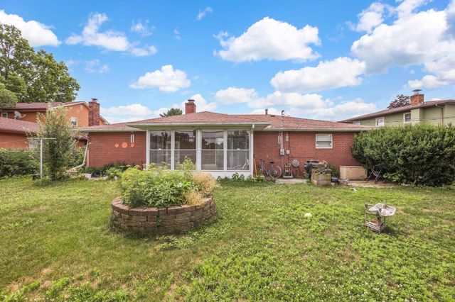 1616 Sienna Lane N, Columbus, OH 43229