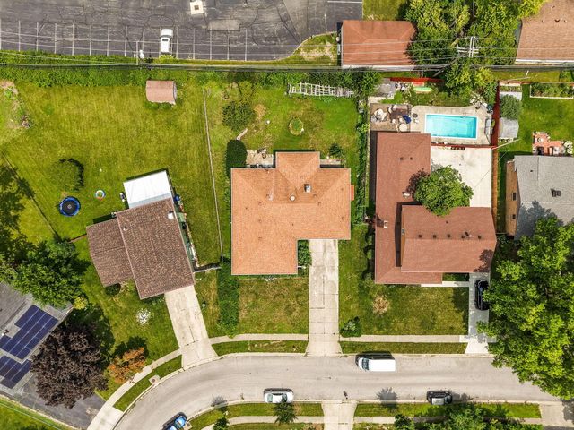 1616 Sienna Lane N, Columbus, OH 43229