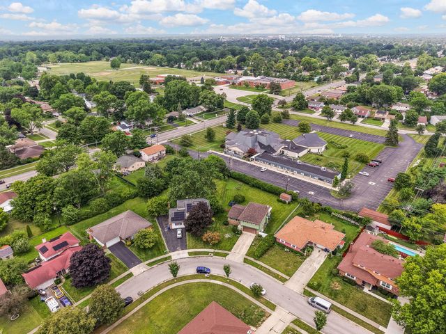 1616 Sienna Lane N, Columbus, OH 43229