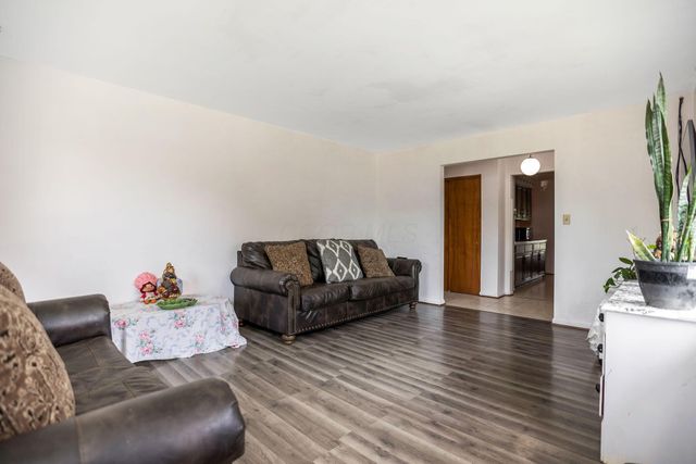 1616 Sienna Lane N, Columbus, OH 43229