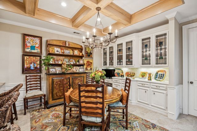 3 Glenmeadow Court, Dallas, TX 75225