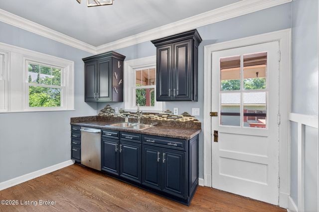 2228 Eastview Ave, Louisville, KY 40205