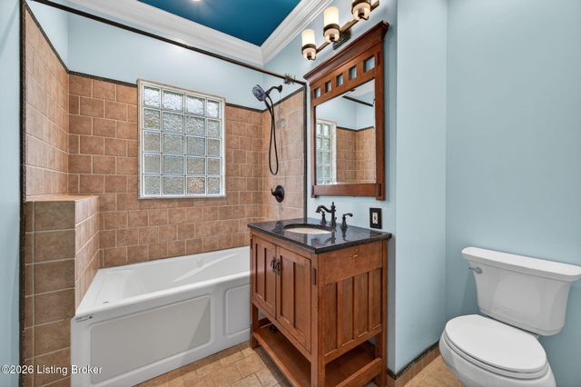 2228 Eastview Ave, Louisville, KY 40205