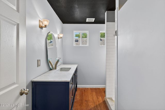 2228 Eastview Ave, Louisville, KY 40205