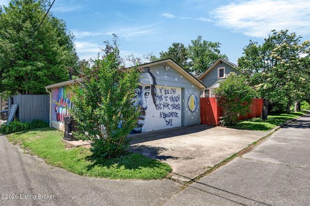2228 Eastview Ave, Louisville, KY 40205