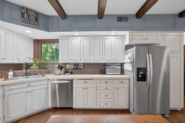 811 WITTER STREET, Wisconsin Rapids, WI 54494