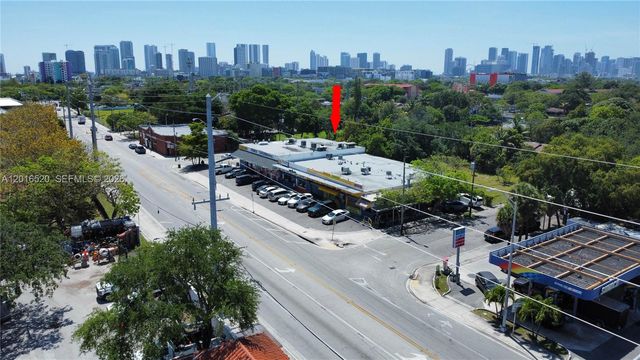 922 NW 36th st, Miami, FL 33127