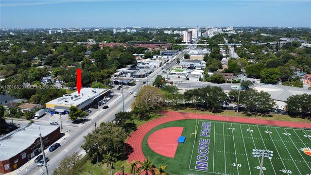922 NW 36th st, Miami, FL 33127