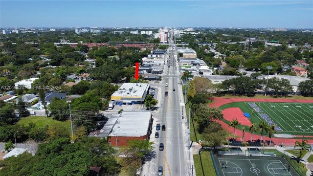 922 NW 36th st, Miami, FL 33127