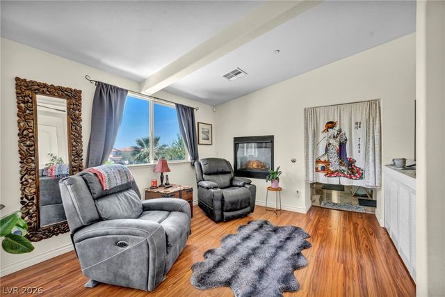 7008 Manzanares Drive, North Las Vegas, NV 89084