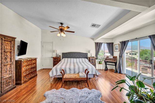 7008 Manzanares Drive, North Las Vegas, NV 89084