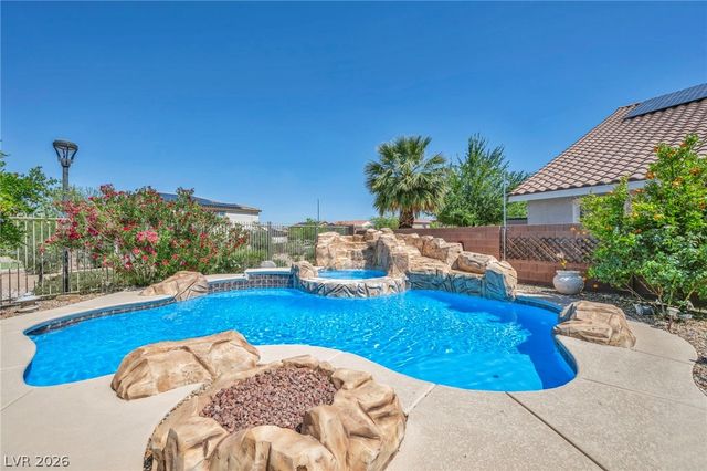 7008 Manzanares Drive, North Las Vegas, NV 89084