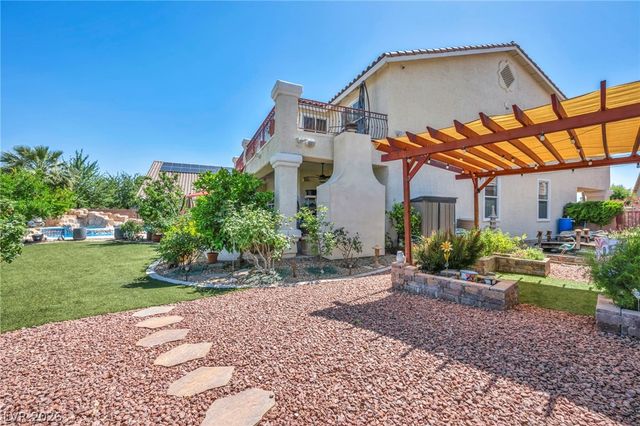 7008 Manzanares Drive, North Las Vegas, NV 89084