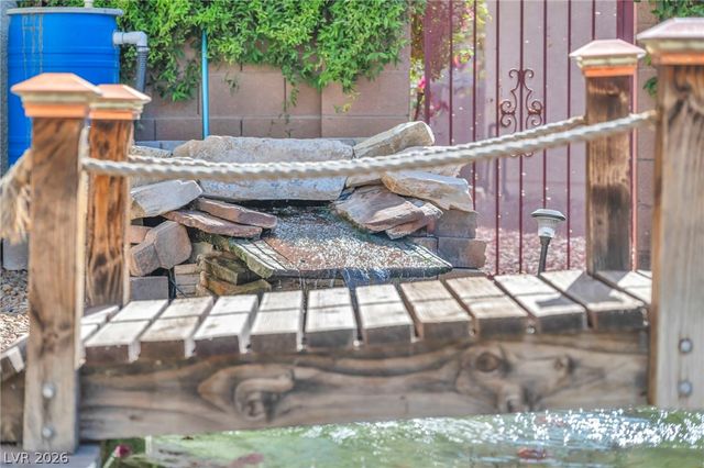 7008 Manzanares Drive, North Las Vegas, NV 89084