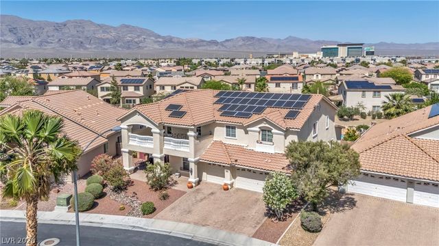 7008 Manzanares Drive, North Las Vegas, NV 89084