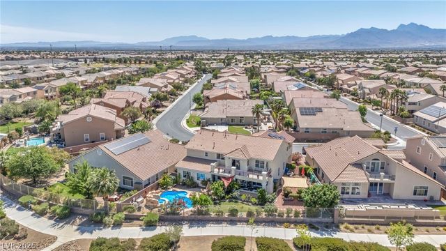 7008 Manzanares Drive, North Las Vegas, NV 89084