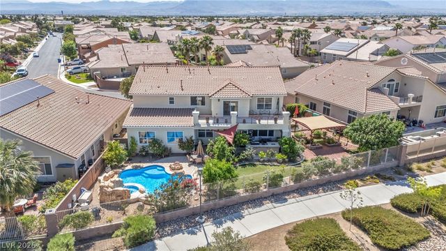 7008 Manzanares Drive, North Las Vegas, NV 89084